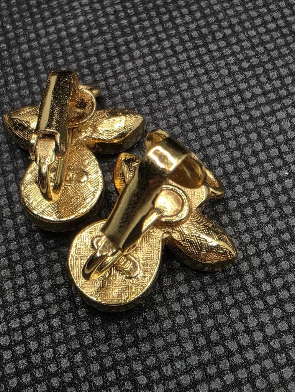 Vintage 90s Avon Guardian Angel Rhinestone Pearl Gold Tone Clip On Earrings